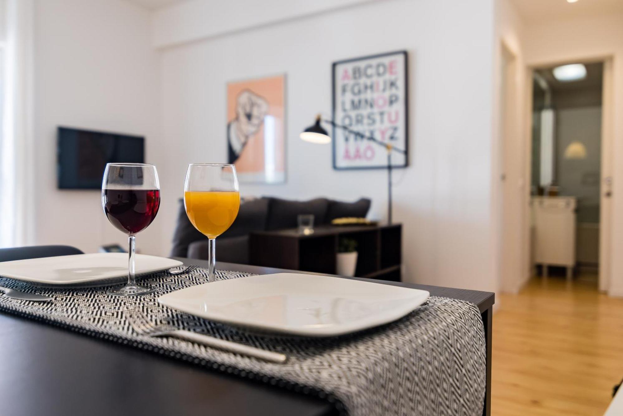 Go Native Lisbon - Principe Real Apartamento *